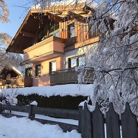 Kristin * Brixen im Thale